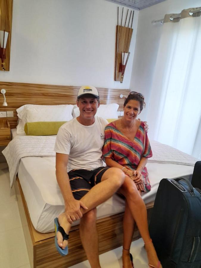 Batuta Maldives Fourson Hotell Thulusdhoo Exteriör bild
